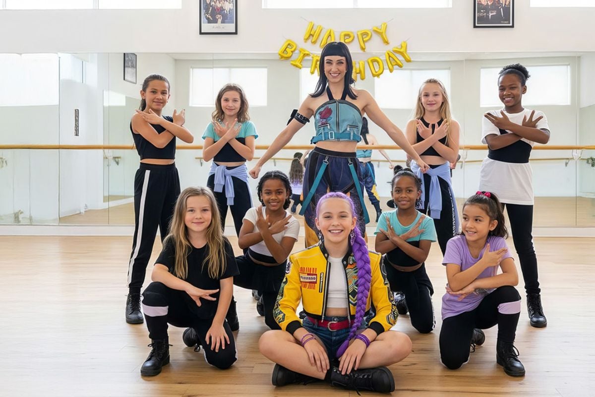 K-Pop Demon Hunters 1hr Dance Party (5-18yrs) Driving Experience 1