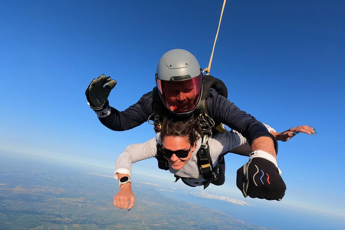 Weekday 10000ft Skydiving Jump in Devon Experience from Trackdays.co.uk