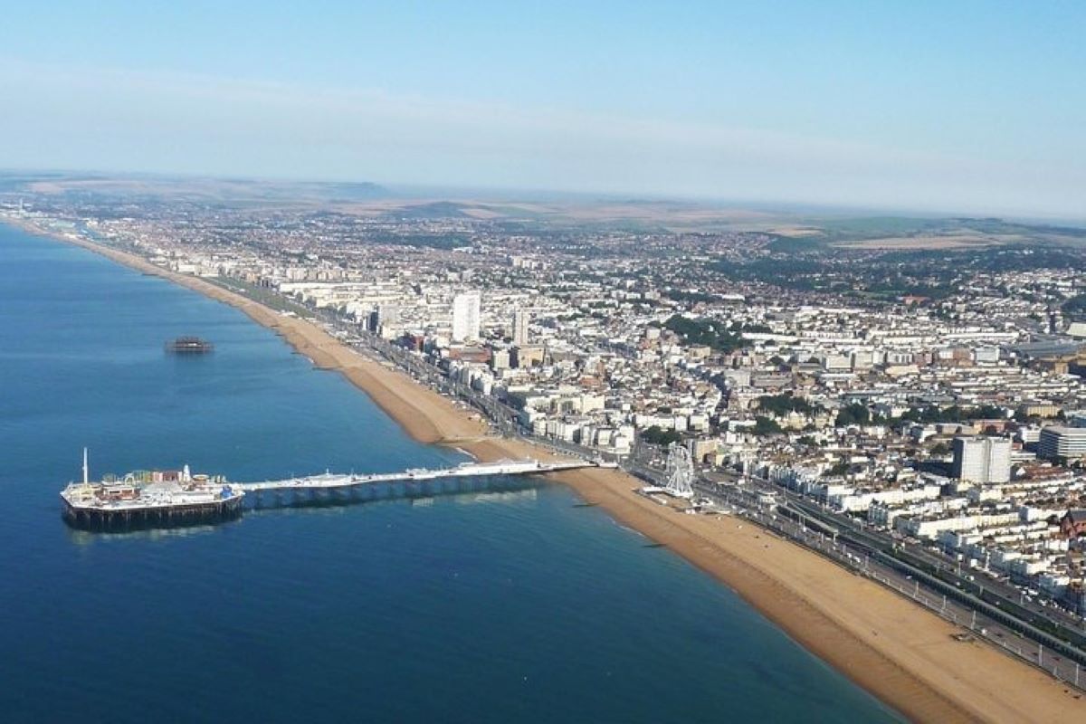 15 Minute Brighton City Helicopter Tour for One Experience from Trackdays.co.uk