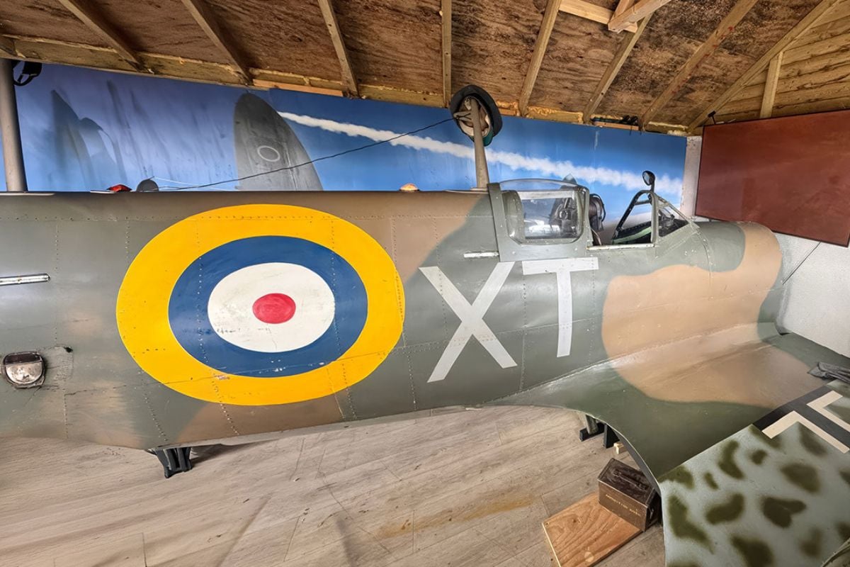 180 Minute Spitfire Simulator Session in Shropshire Experience from Trackdays.co.uk