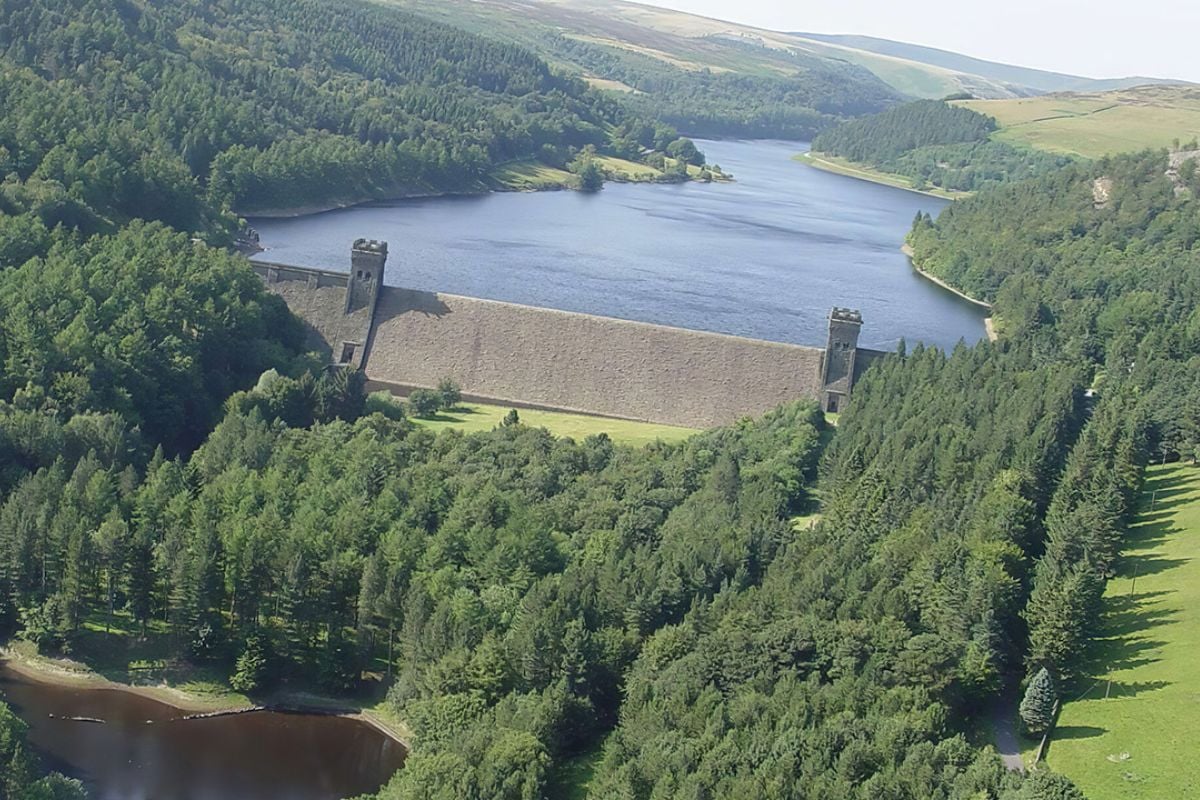 20 Minute Exclusive Dambusters Flight for Six People Experience from Trackdays.co.uk