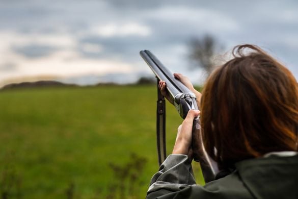 25 Clay Pigeon Shoot Session in Hertford Experience from Trackdays.co.uk