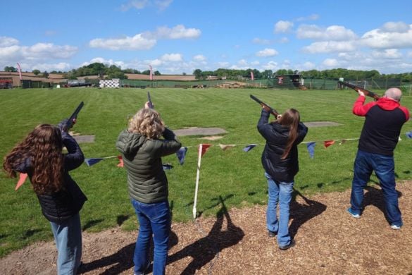 30 Bird Clay Shoot Session Experience from Trackdays.co.uk