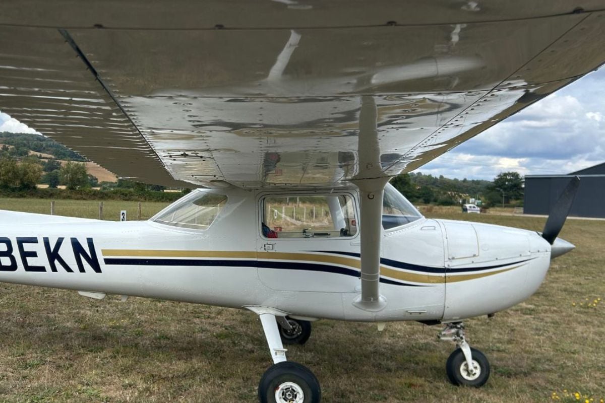 30 Minute 2 Seater Flying Lesson from Mid-Wales Airport Driving Experience 1