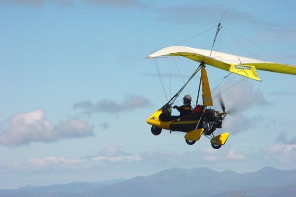 30 Minute Nationwide Microlight Flight Plus Briefing Experience from Trackdays.co.uk