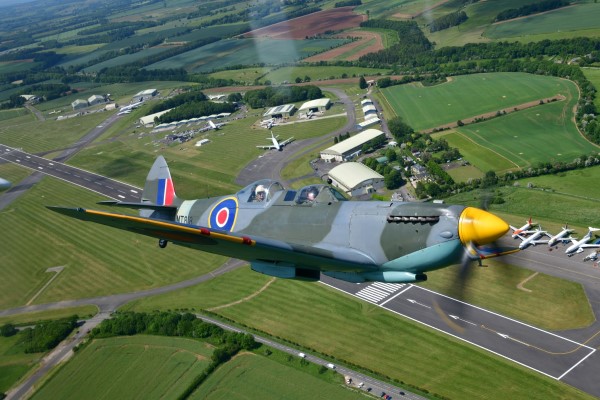 30 Minute 'Fly a Spitfire' Experience Experience from Trackdays.co.uk