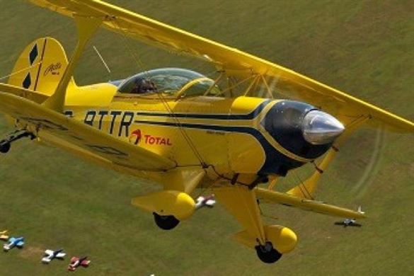 30 Minute Pitts Special Aerobatics Driving Experience 1