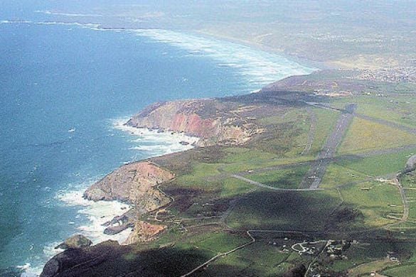45 Minute Flying Lesson From Perranporth Airfield Experience from Trackdays.co.uk
