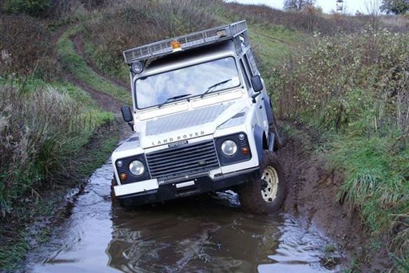 4x4 off road one hour Driving Experience 1