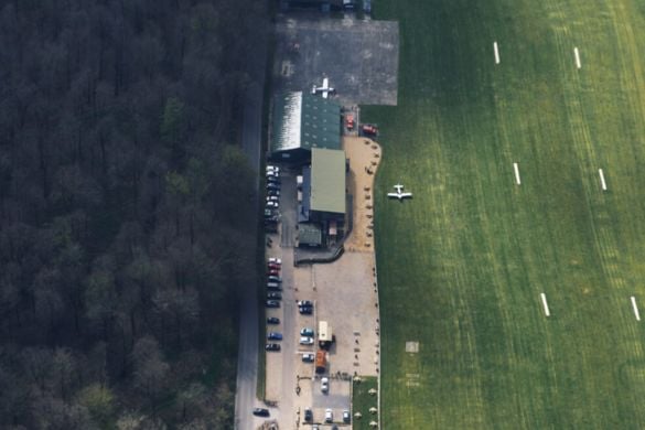 60 Minute 4 Seater Flying Lesson from Compton Abbas Airfield Experience from Trackdays.co.uk