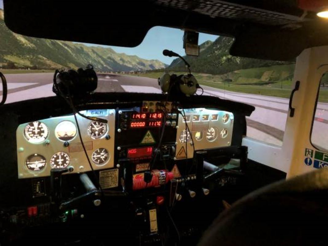 90 Minute Cessna Session Driving Experience 1