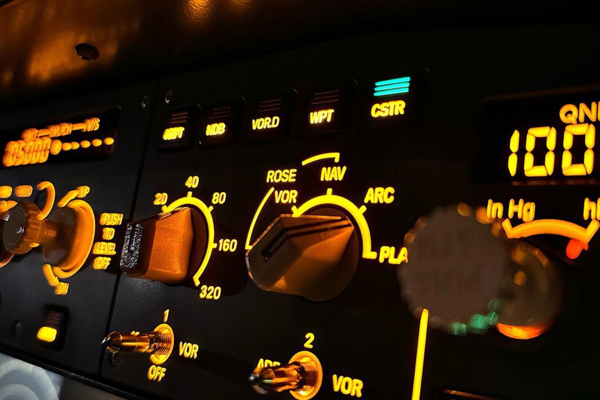 90 Min + 45 Min FREE Airbus Flight Simulator Session OFFER Experience from Trackdays.co.uk