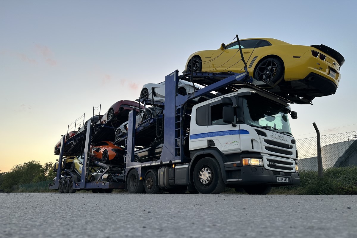 Articulated Lorry Driving Thrill Experience from Trackdays.co.uk