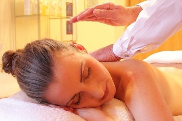 At Home Aromatherapy Massage - London or Surrey Experience from Trackdays.co.uk