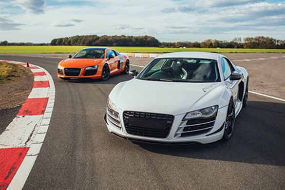 Audi R8 - 12 Laps Driving Experience 1