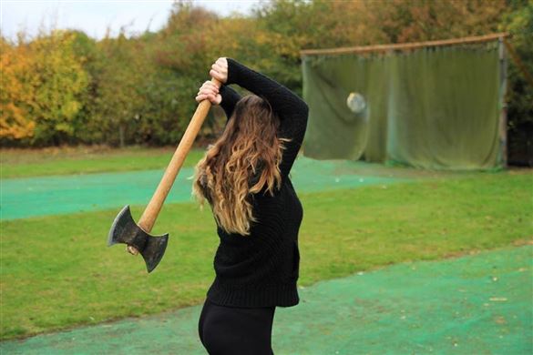 Axe And Knife Throwing Session - Hertfordshire Driving Experience 1