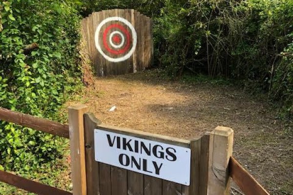 Axe Throwing in Kent Driving Experience 1