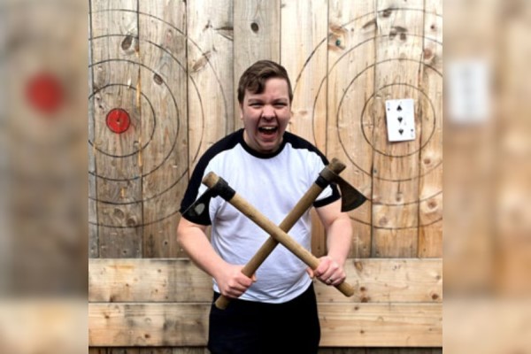 Axe Throwing in York Driving Experience 1