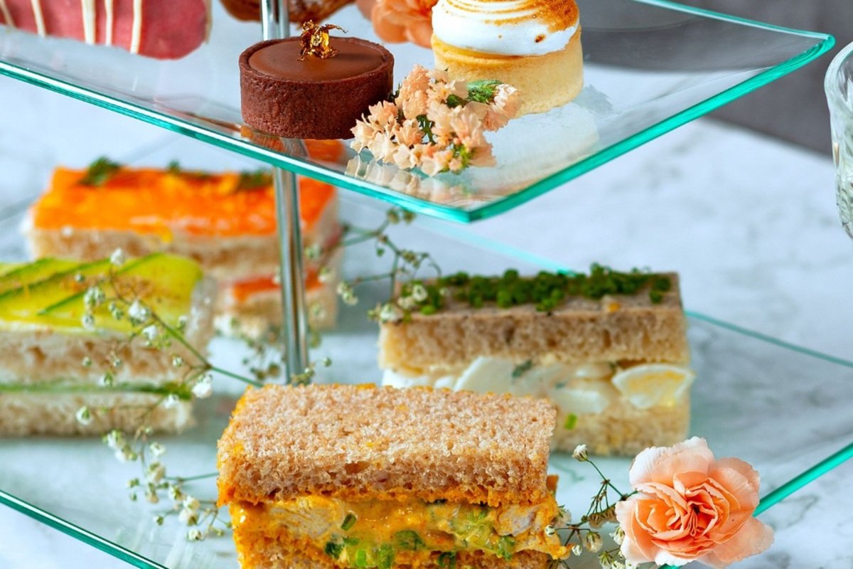 Bustronome London Afternoon Tea - Child Ticket (Under 12s) Experience from Trackdays.co.uk
