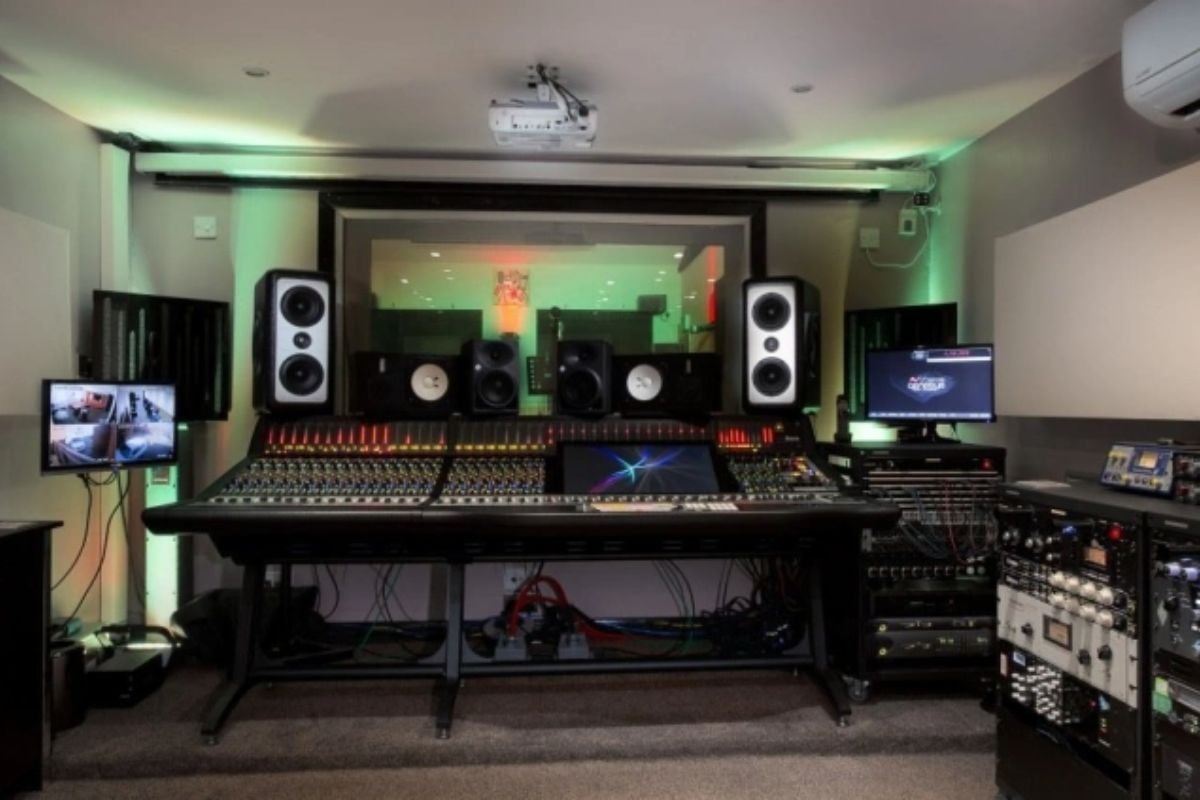 Children's Recording Studio Party Experience in Blackpool Experience from Trackdays.co.uk