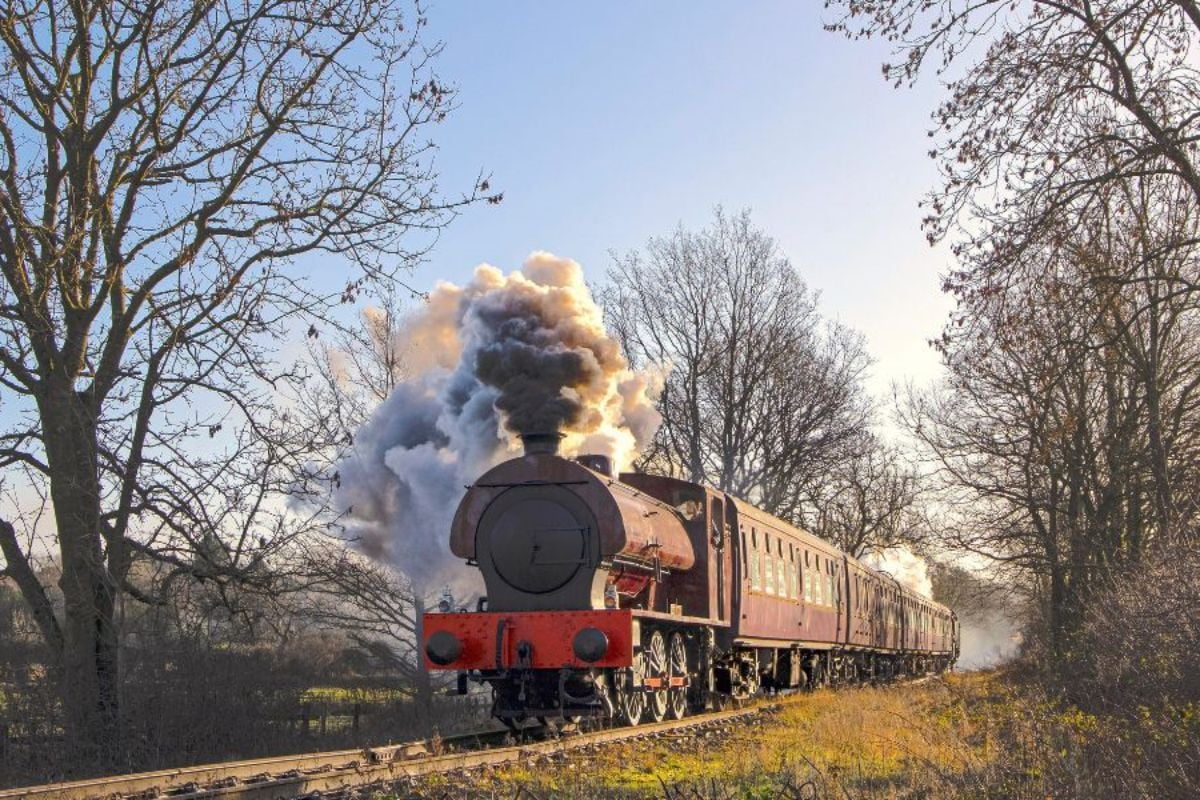 'A Christmas Journey' Vintage Bus and Steam Train Trip Experience from Trackdays.co.uk