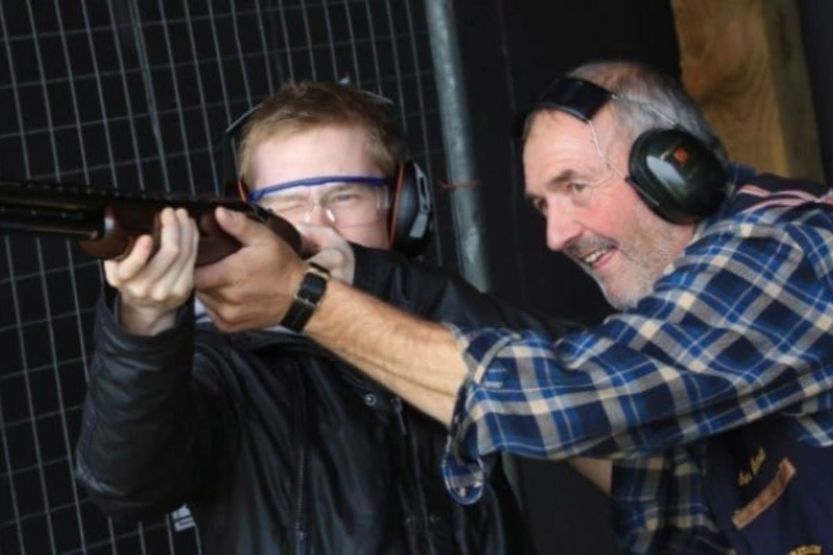 Clay Pigeon Shooting in Cheshire (50 Clays) Driving Experience 1