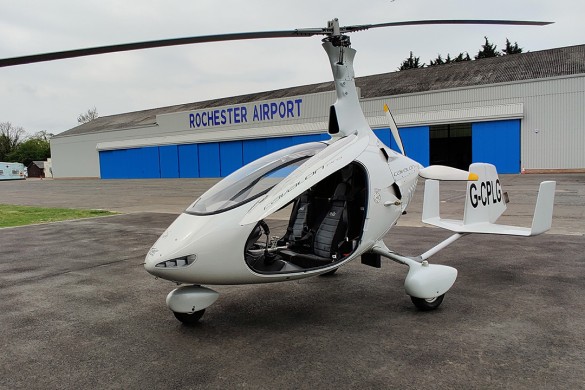 Closed Cockpit Gyrocopter 15 Minute Lesson - Kent Driving Experience 1