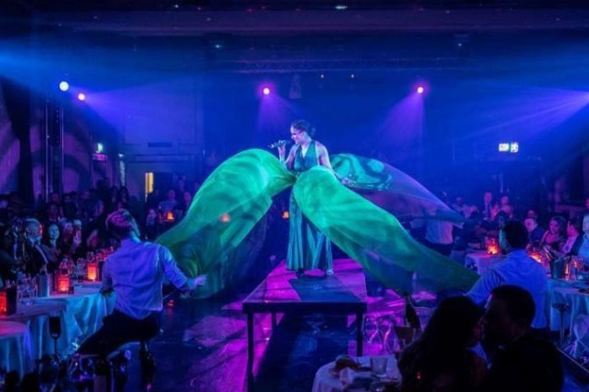 Deluxe Cabaret Show with Gourmet Dinner for Two Experience from Trackdays.co.uk