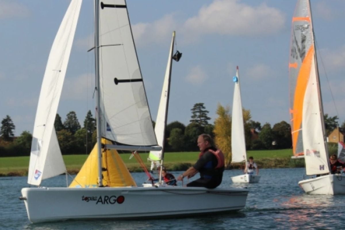 RYA Start Sailing Dinghy Course in Berkshire Experience from Trackdays.co.uk