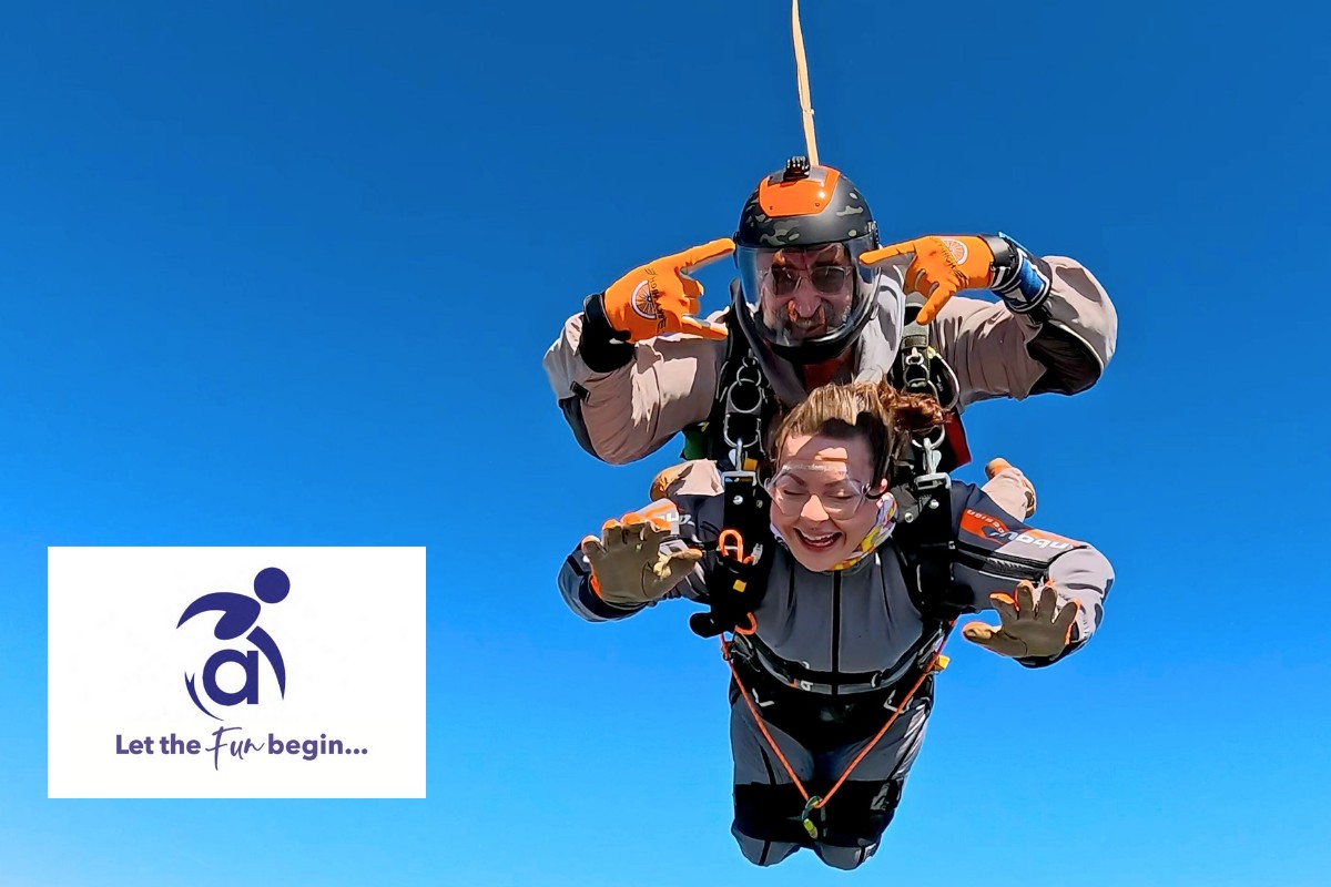 Disabled and Blind 13,500 ft Tandem Skydive – County Durham Experience from Trackdays.co.uk