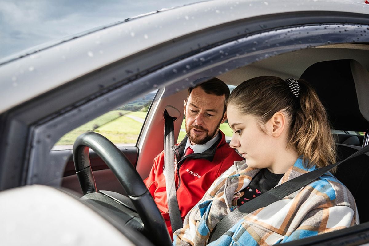 Drive Age 10 (5 x 30 Minute Bundle) Experience from Trackdays.co.uk