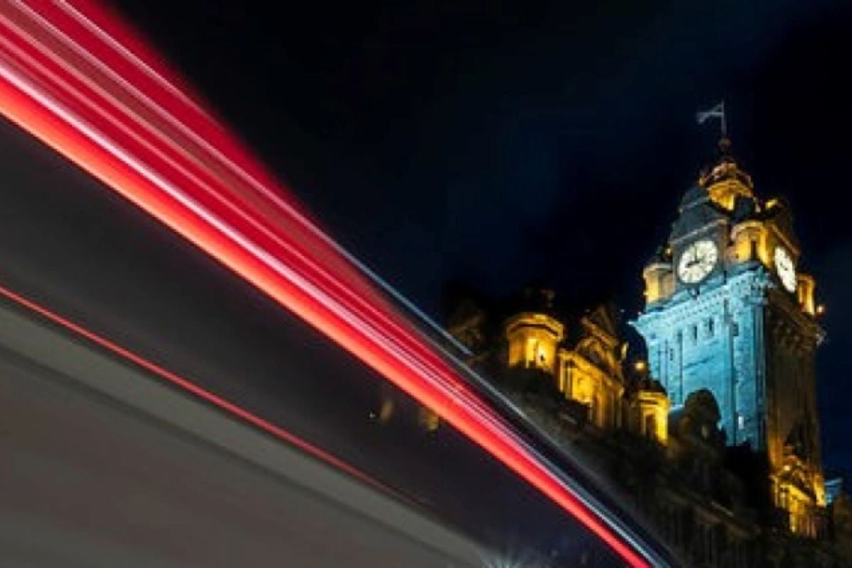 Edinburgh Cityscape Photography Tour Driving Experience 1