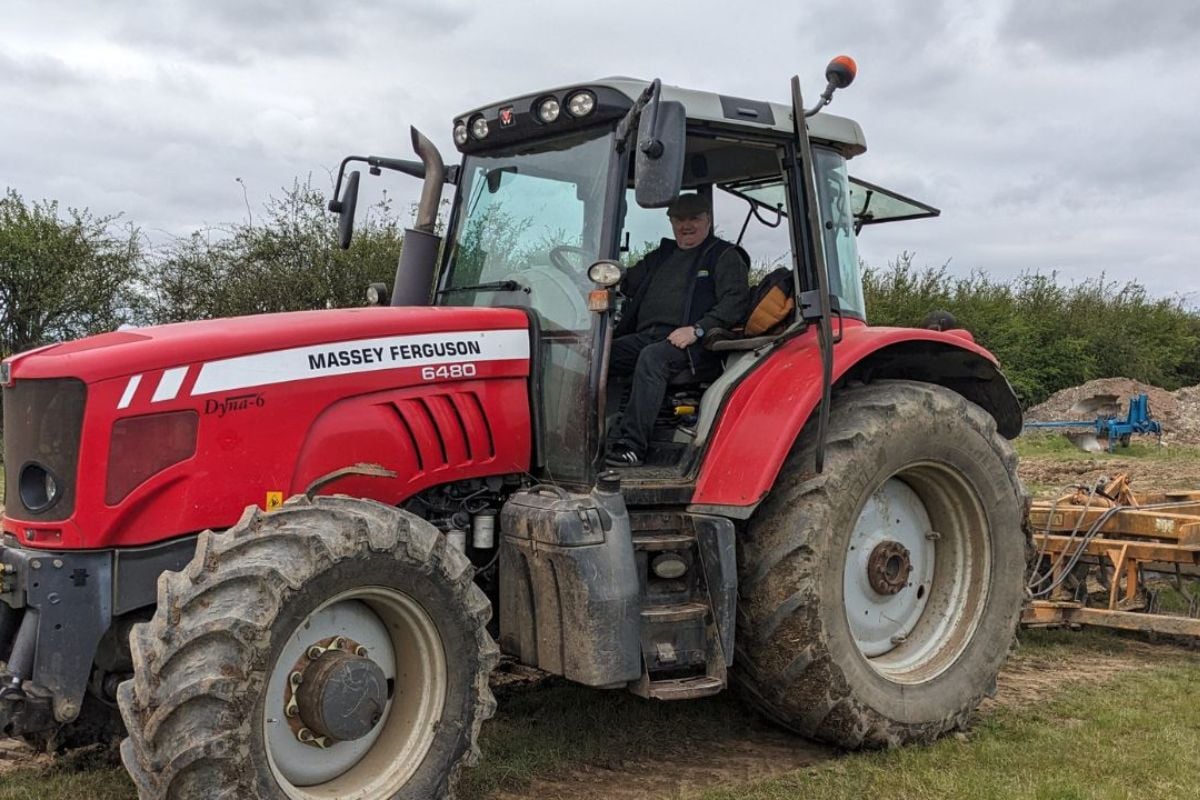 2 Hour Ultimate Tractor Driving Nottinghamshire Experience from Trackdays.co.uk