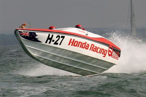 F4S Honda Powerboat Driving Experience 1