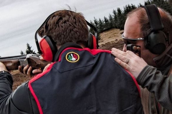 Falkirk Clay Pigeon Shooting - 30 Clays Experience from Trackdays.co.uk