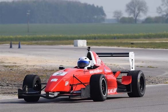 Formula Renault Thrill For 2 Driving Experience 1