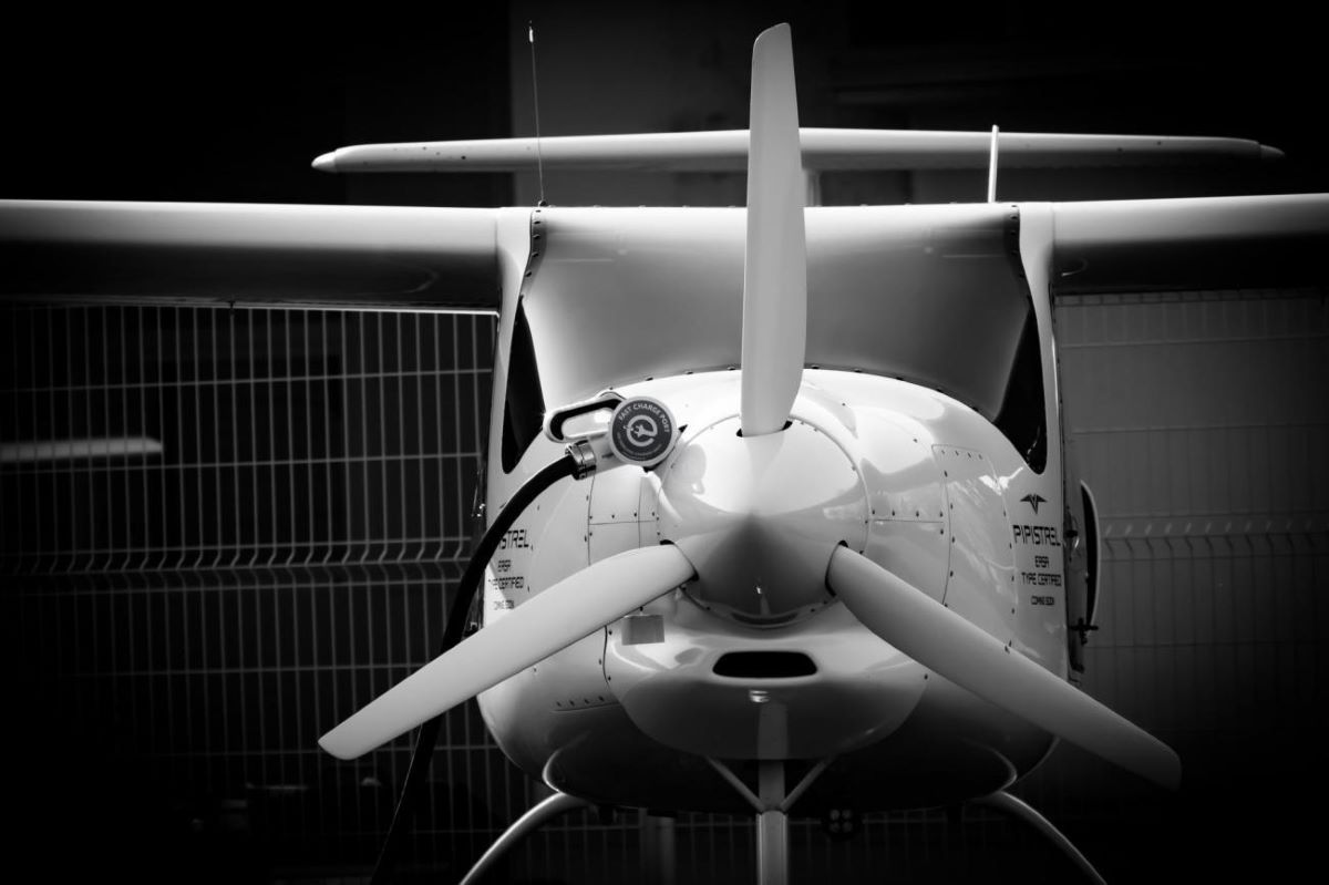Fully Electric Aircraft Experience - Essex Experience from Trackdays.co.uk