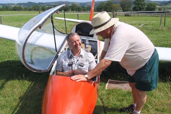 Gliding Experience in North Wales Experience from Trackdays.co.uk