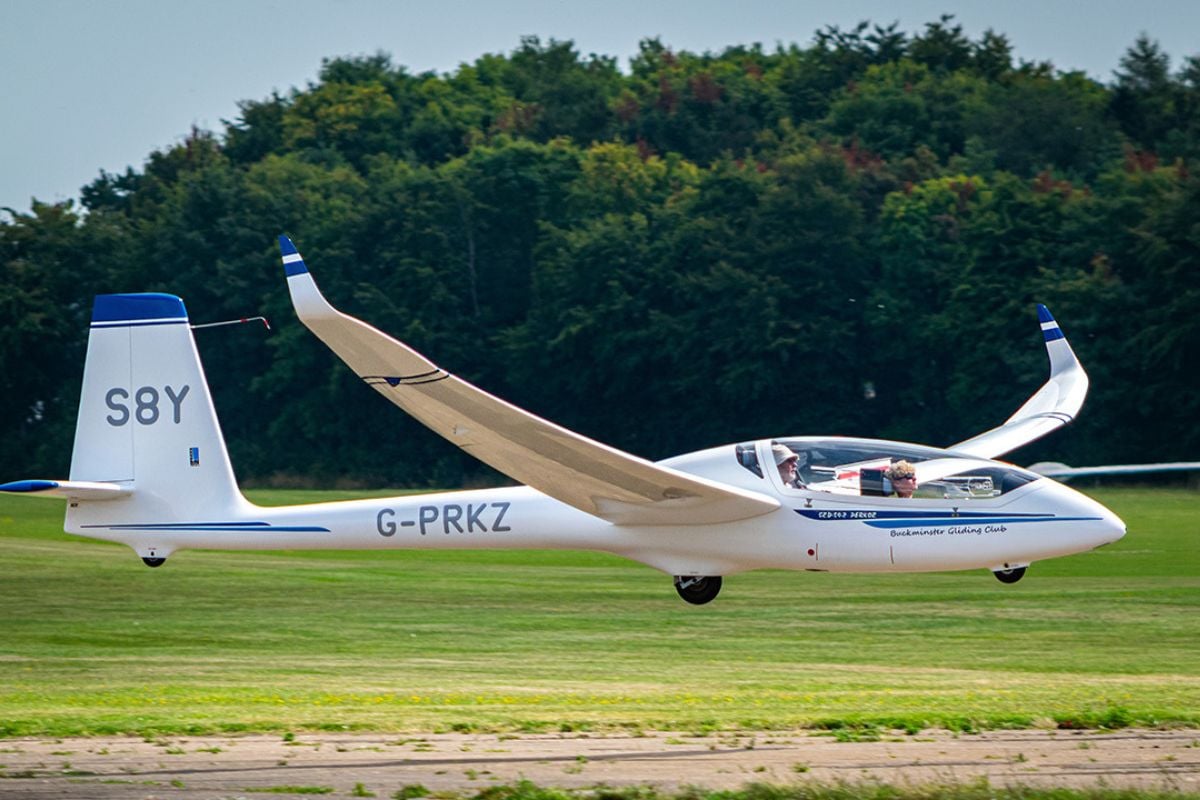 Gliding Winch Launch Flight in Lincolnshire Experience from Trackdays.co.uk