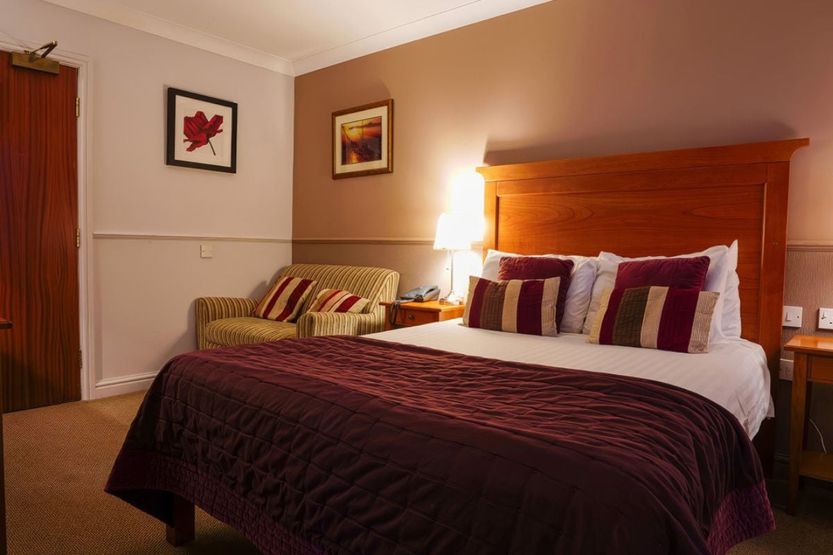 Gomersal Park Hotel One Night Break with Breakfast and Dinner for Two Experience from Trackdays.co.uk