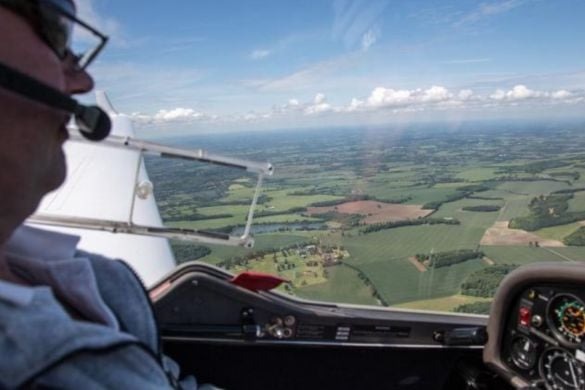 Half Day Gliding Course - Kent Experience from Trackdays.co.uk