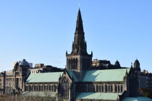 History, Culture & Religion Walking Tour of Glasgow Experience from Trackdays.co.uk