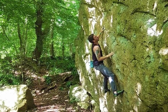 Introduction To Outdoor Bouldering For Two Experience from Trackdays.co.uk
