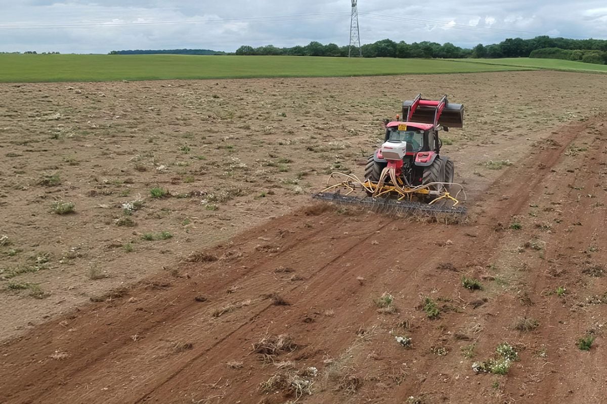 Junior Advanced Tractor Driving in Nottinghamshire (13+) Experience from Trackdays.co.uk