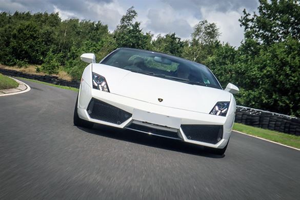 Junior Lamborghini Gallardo Blast Experience from Trackdays.co.uk