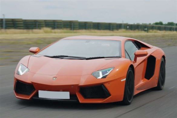 Lamborghini Aventador Blast Driving Experience 1