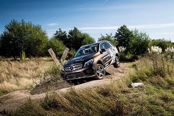 Mercedes-Benz 1 Hour 4x4 Driving Experience for Six Driving Experience 1