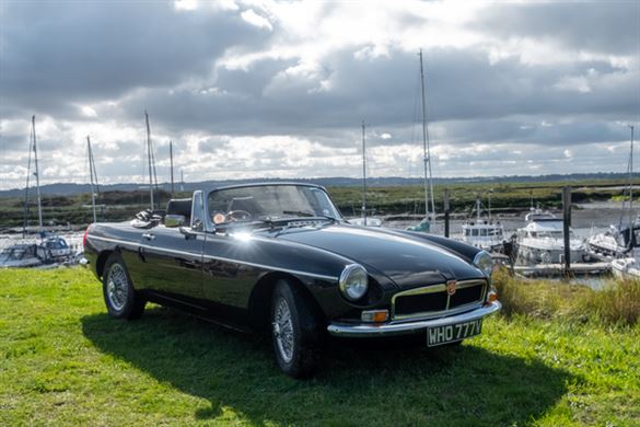 MGB GT/Roadster Classic Car Hire - Anytime Driving Experience 1
