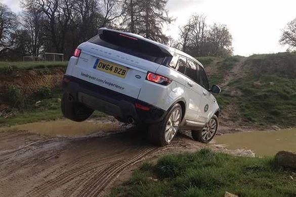 Mud Dog Land Rover Off Road Experience Driving Experience 1