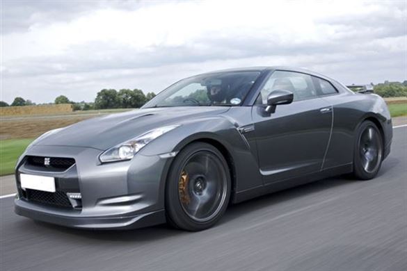Nissan GTR Driving Experience 1